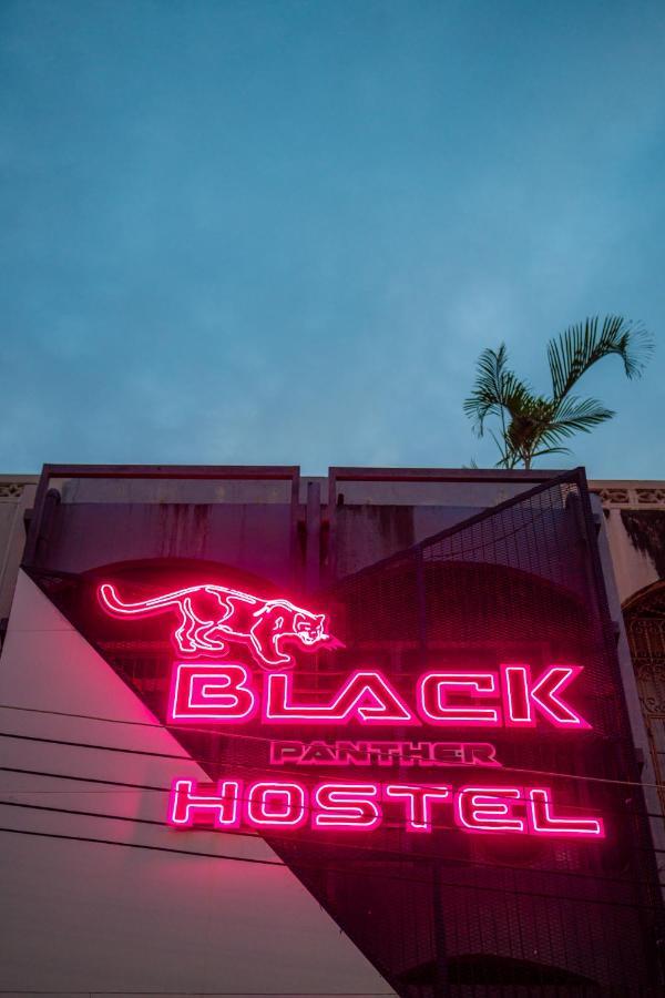 Black Panther Hostel Phuket Εξωτερικό φωτογραφία